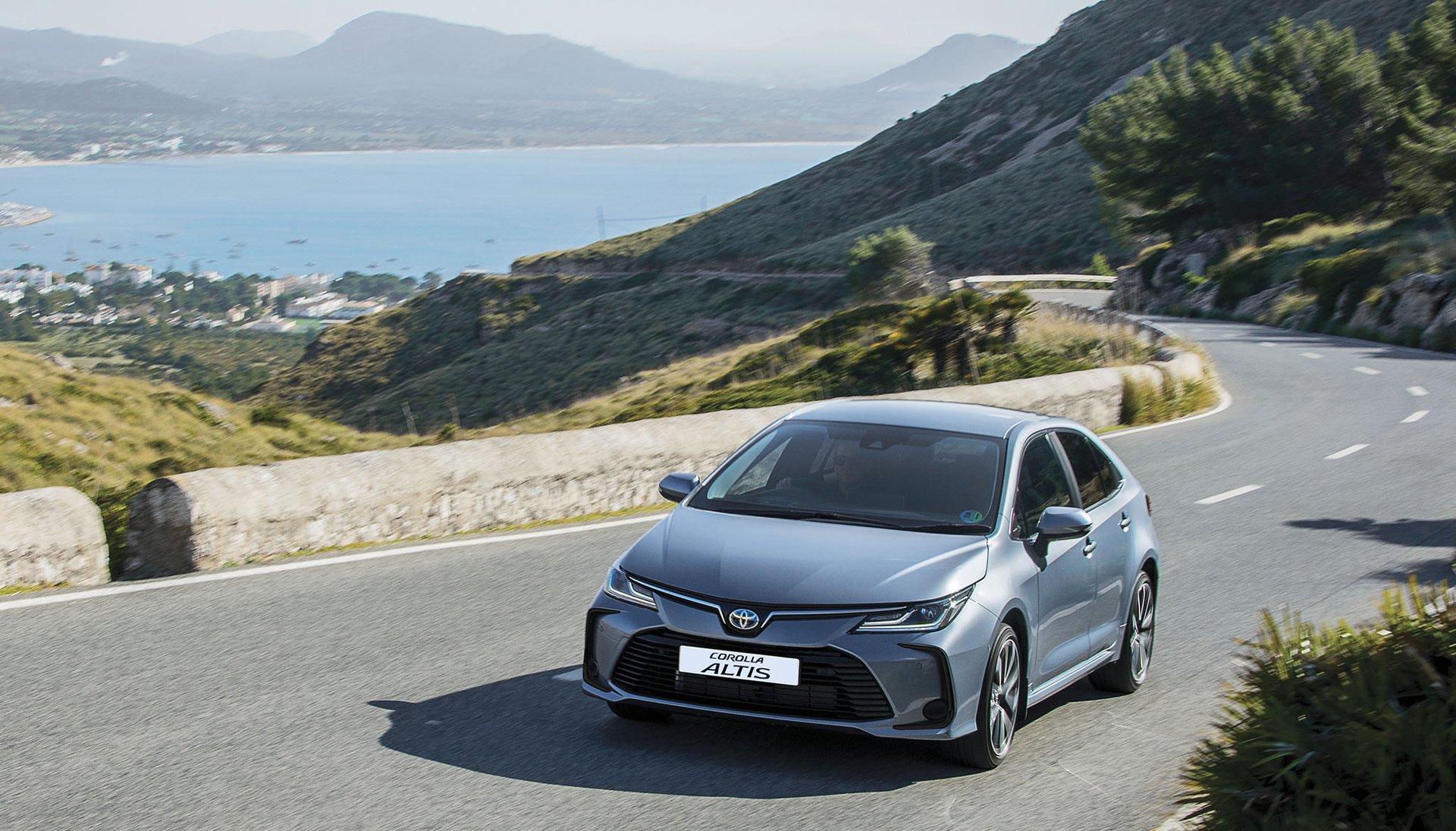 Corolla Altis.jpg