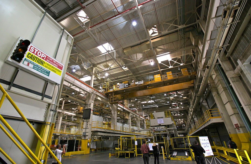 1024px-Toyota_Turnover_(5123326759).jpg